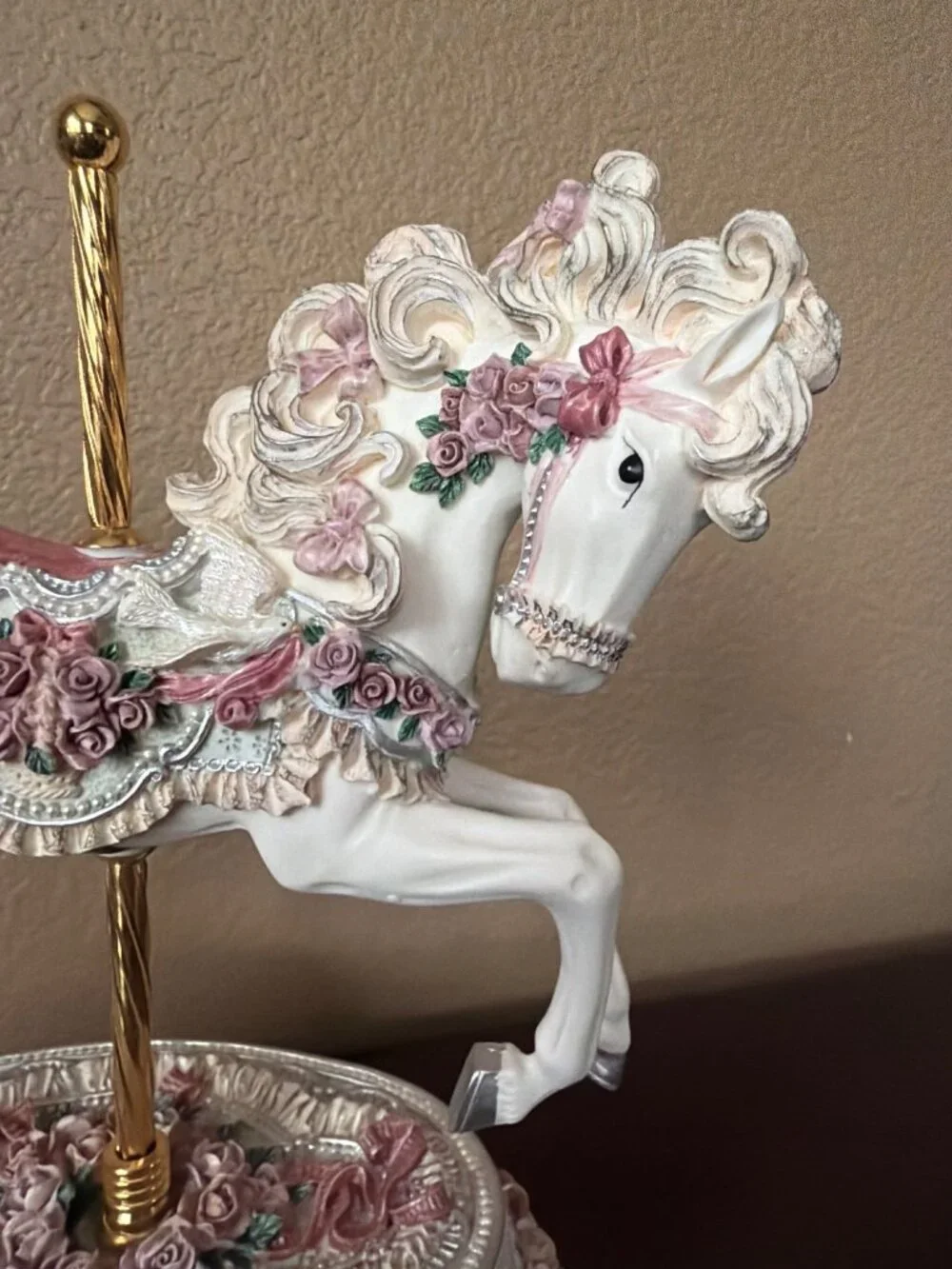 San Francisco Music Box Ltd Ed 41/4500 Caroline Carousel Horse Heart Will Go On
